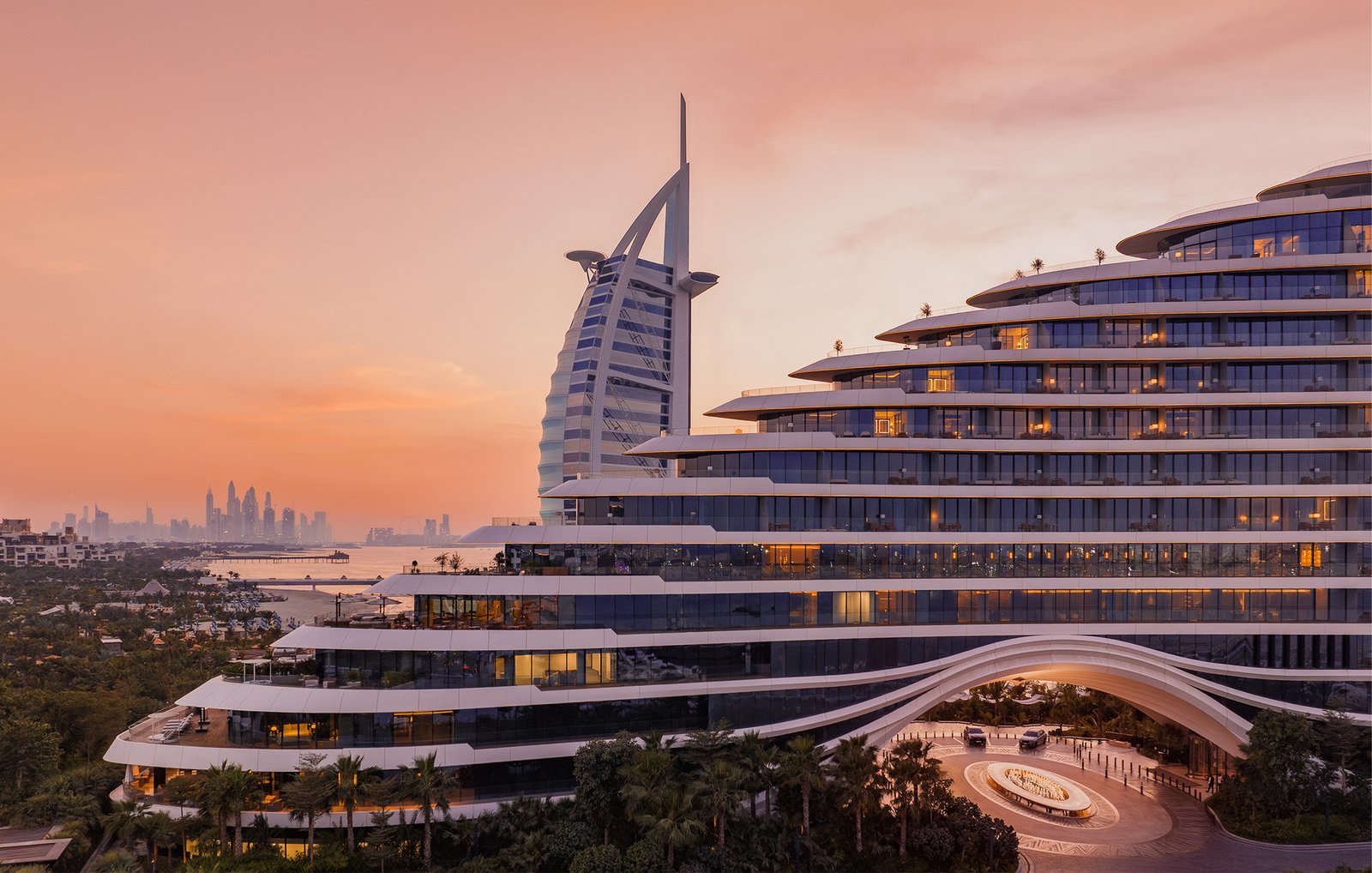 Marsa Al Arab new luxury hotel in Dubai located next to Burj Al Arab